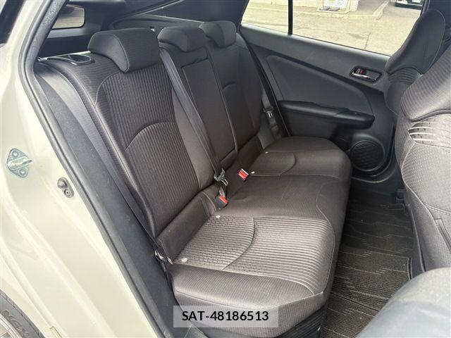Toyota PRIUS 2016-03 8781708-4