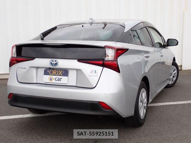 Toyota PRIUS 2023-05 8781707-2