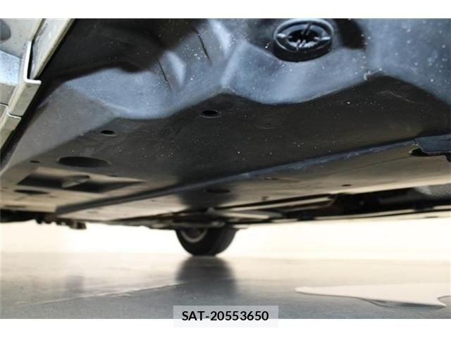 Toyota PRIUS 2020-03 8797201-11