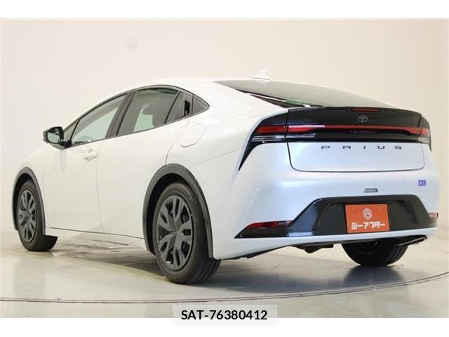 Toyota PRIUS 2025-02 8797197-9