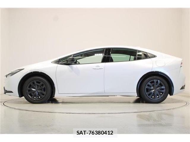 Toyota PRIUS 2025-02 8797197-8