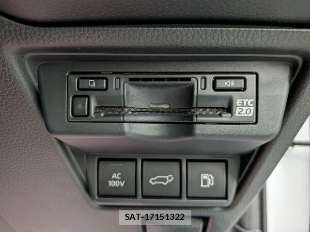 Toyota PRIUS 2023-06 8797198-11
