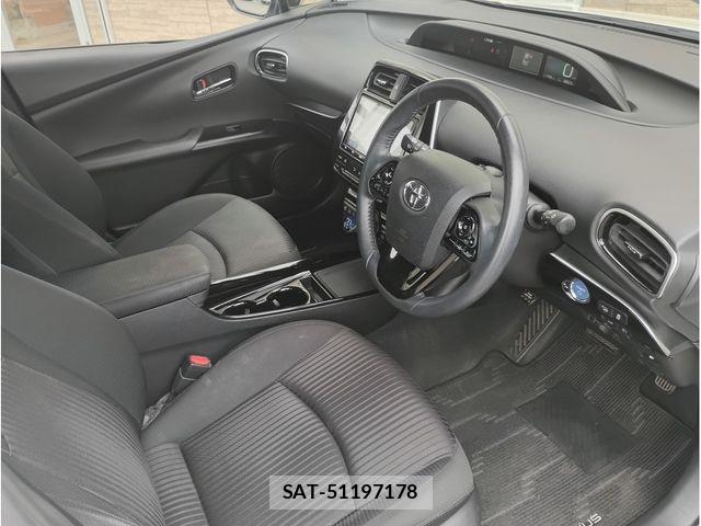 Toyota PRIUS 2019-03 8797204-5