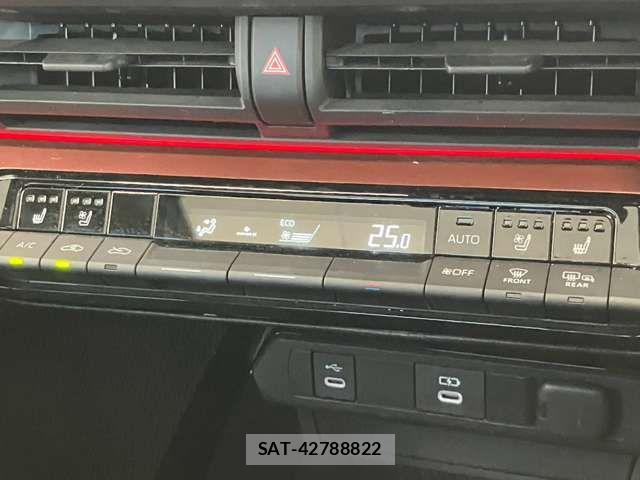 Toyota PRIUS 2023-06 8797199-7