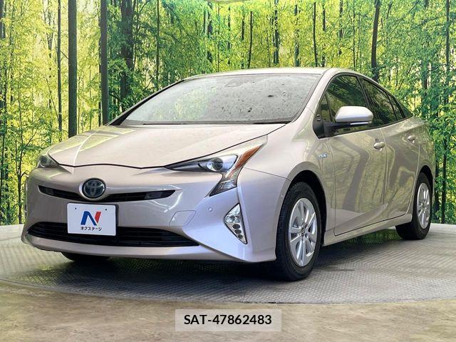 Toyota PRIUS 2017-06 8797205-15