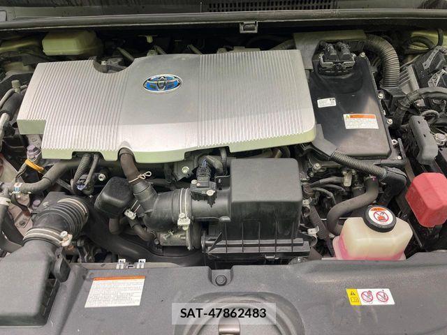 Toyota PRIUS 2017-06 8797205-17