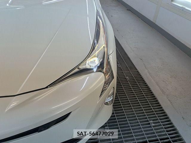 Toyota PRIUS 2017-11 8797200-14