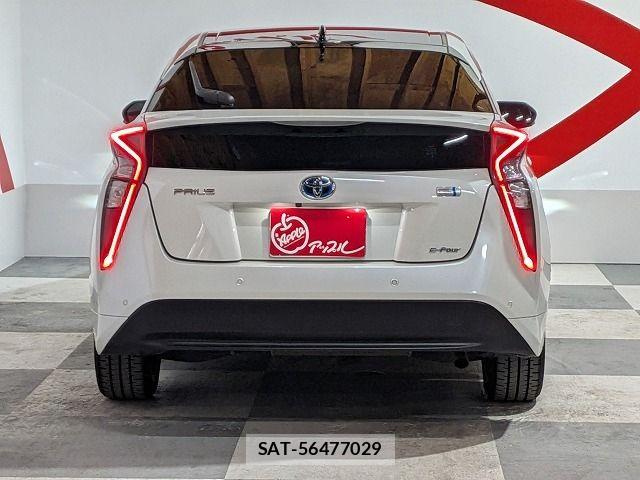 Toyota PRIUS 2017-11 8797200-6