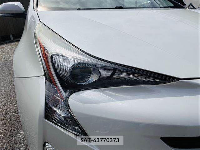 Toyota PRIUS 2016-01 8831194-22