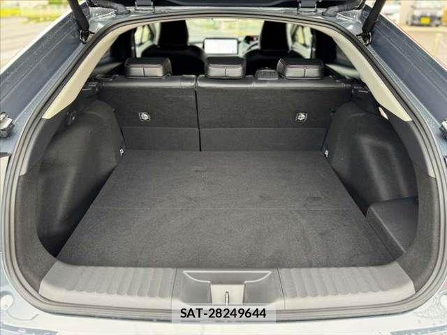 Toyota PRIUS 2023-11 8831193-19