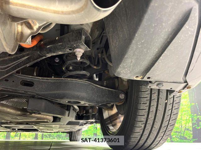 Toyota PRIUS 2024-02 8850416-19