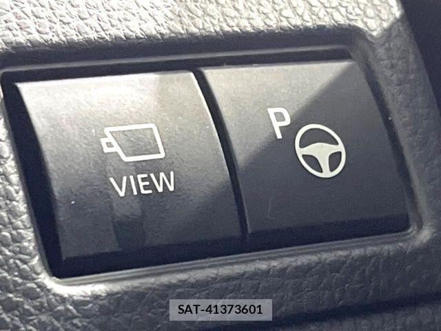 Toyota PRIUS 2024-02 8850416-5