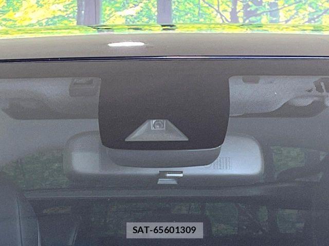 Toyota PRIUS 2021-03 8850418-4