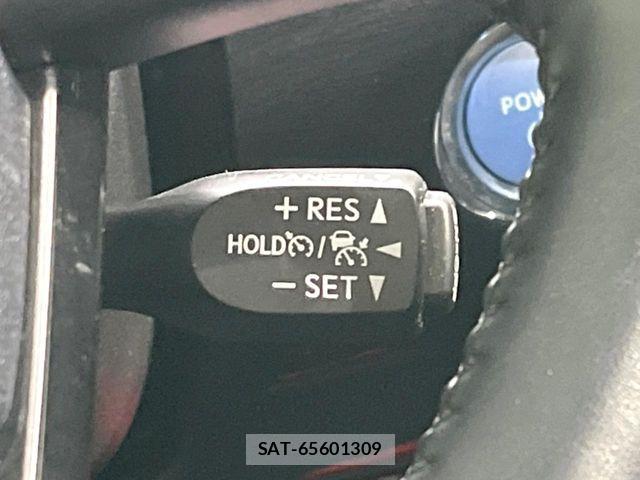 Toyota PRIUS 2021-03 8850418-6