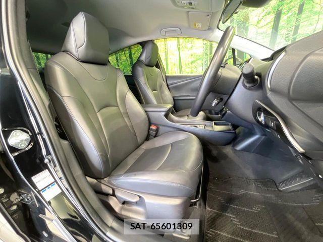 Toyota PRIUS 2021-03 8850418-7