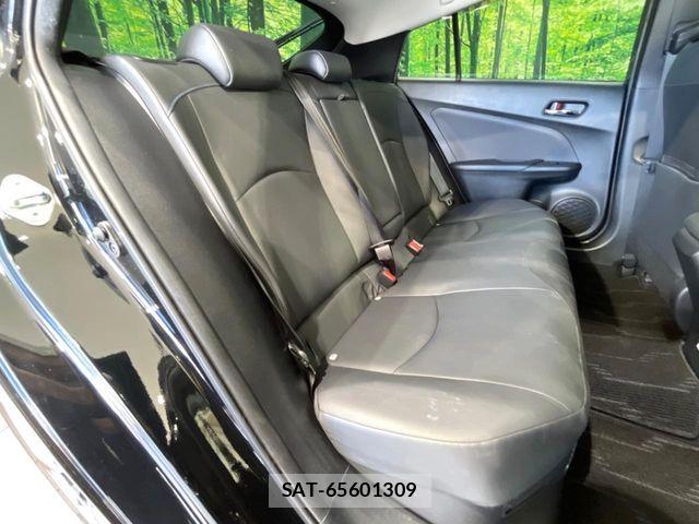 Toyota PRIUS 2021-03 8850418-8