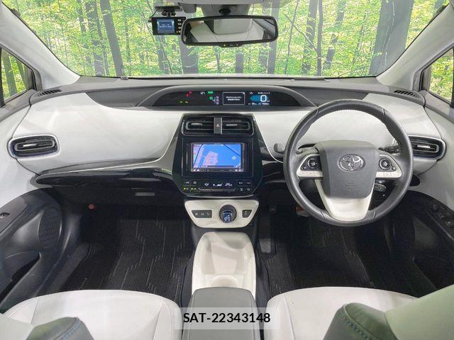 Toyota PRIUS 2016-06 8849441-1