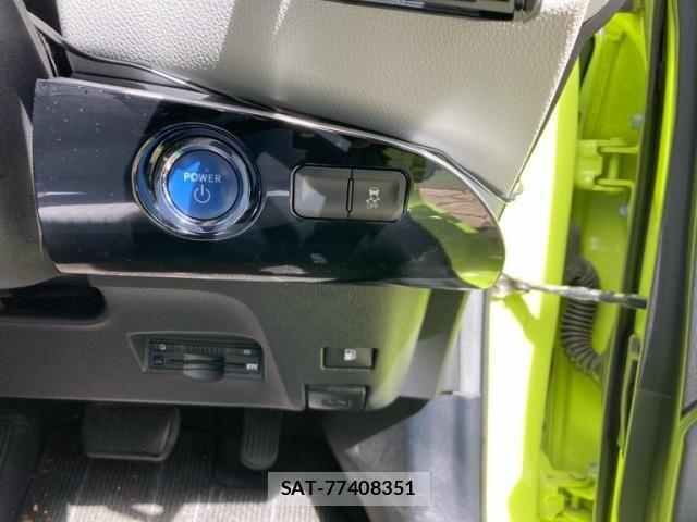 Toyota PRIUS 2016-03 8850421-16