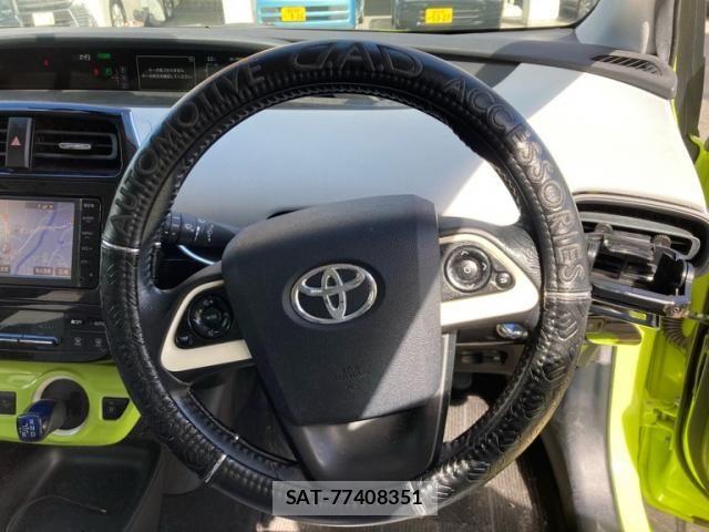 Toyota PRIUS 2016-03 8850421-17
