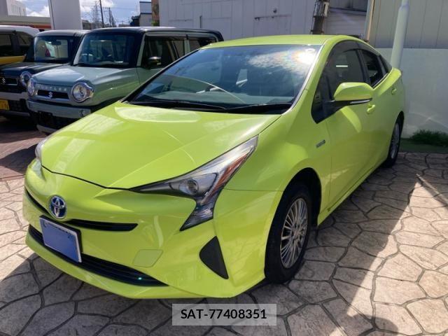 Toyota PRIUS 2016-03 8850421-1