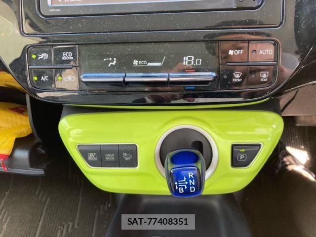 Toyota PRIUS 2016-03 8850421-19