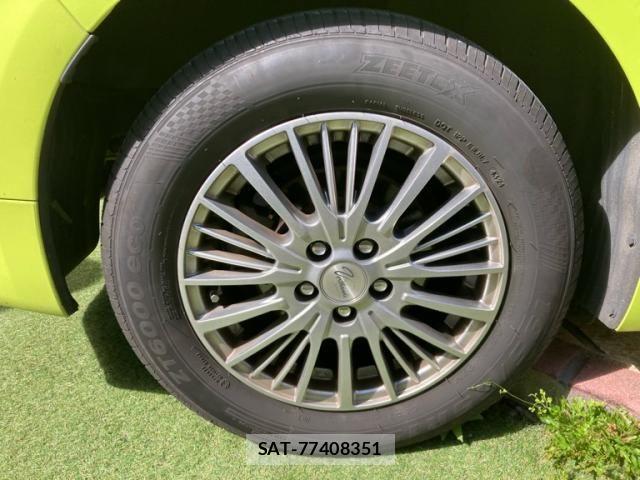 Toyota PRIUS 2016-03 8850421-6