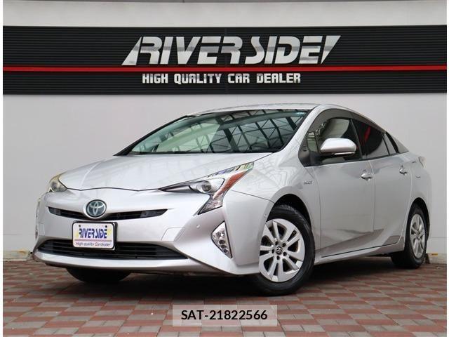 Toyota PRIUS 2017-03 8881679-0