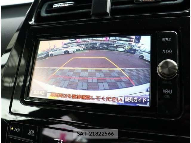 Toyota PRIUS 2017-03 8881679-6