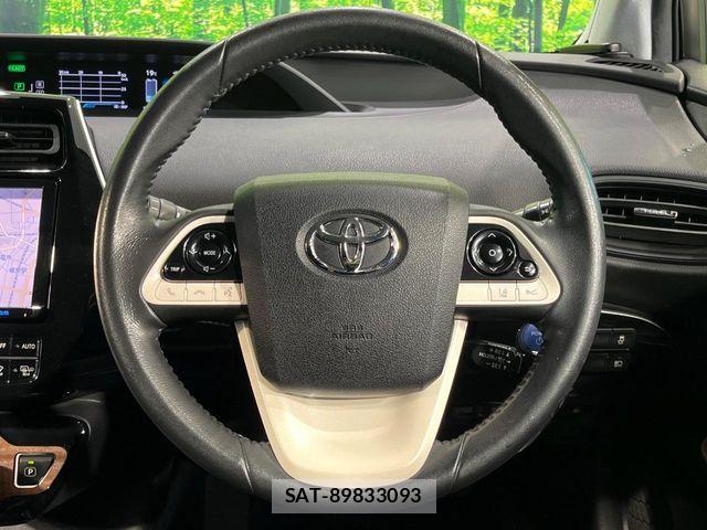 Toyota PRIUS 2016-03 8881683-10