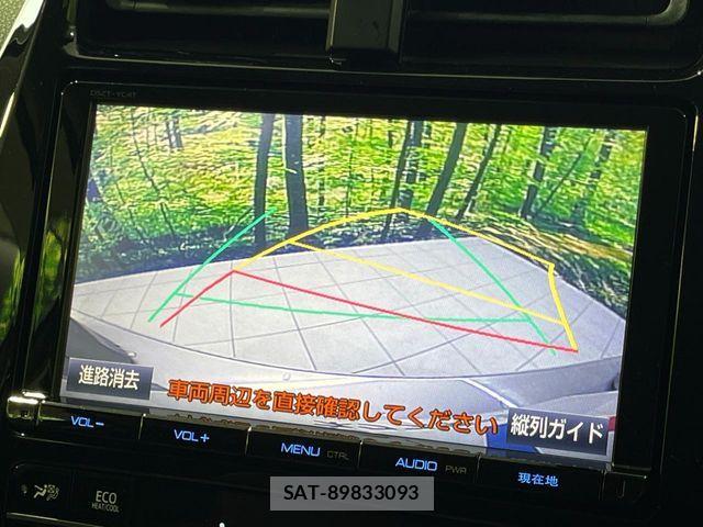 Toyota PRIUS 2016-03 8881683-3