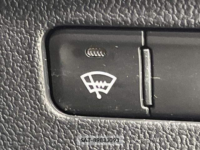 Toyota PRIUS 2016-03 8881683-4