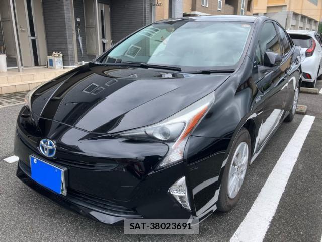Toyota PRIUS 2016-04 8881685-0