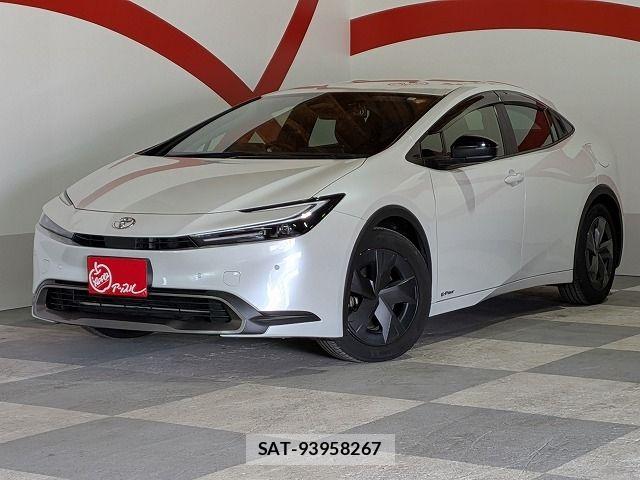 Toyota PRIUS 2023-06 8881677-0