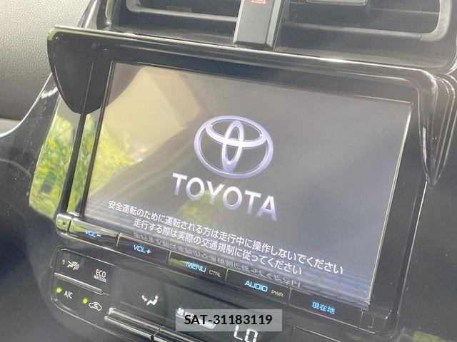 Toyota PRIUS 2016-05 8881681-3