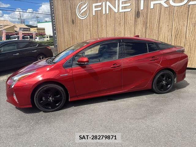 Toyota PRIUS 2016-06 8881684-19
