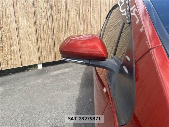 Toyota PRIUS 2016-06 8881684-25