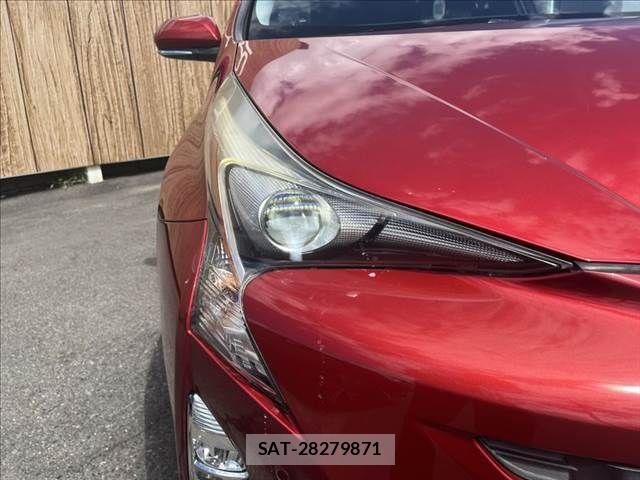 Toyota PRIUS 2016-06 8881684-29