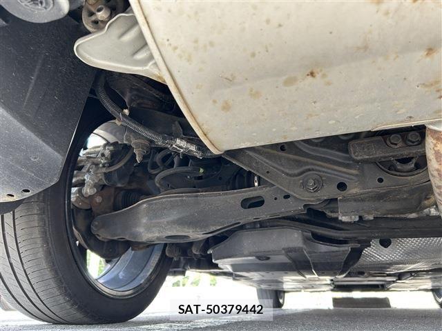Toyota PRIUS 2023-02 8881678-12