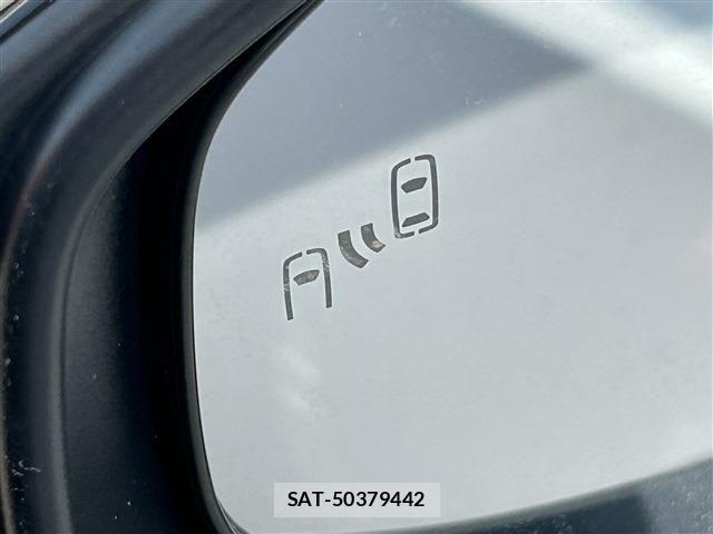 Toyota PRIUS 2023-02 8881678-13