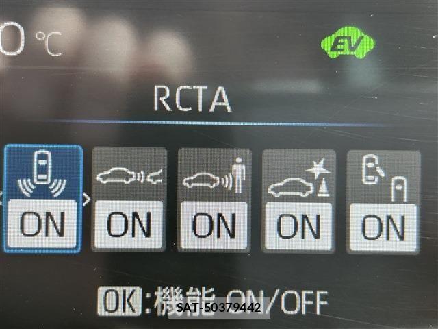 Toyota PRIUS 2023-02 8881678-23