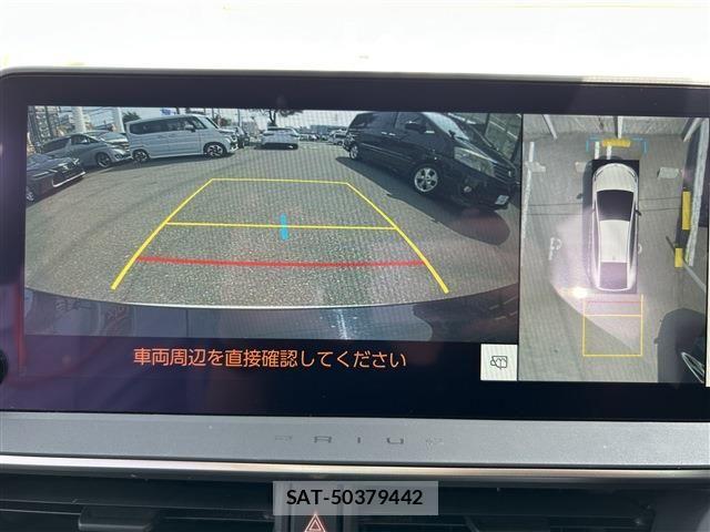 Toyota PRIUS 2023-02 8881678-26