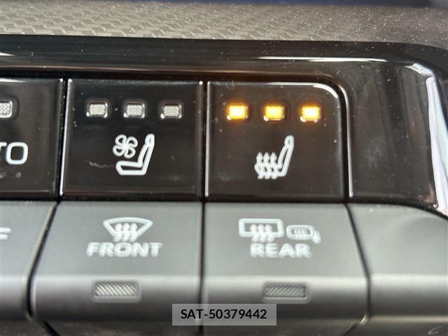 Toyota PRIUS 2023-02 8881678-28