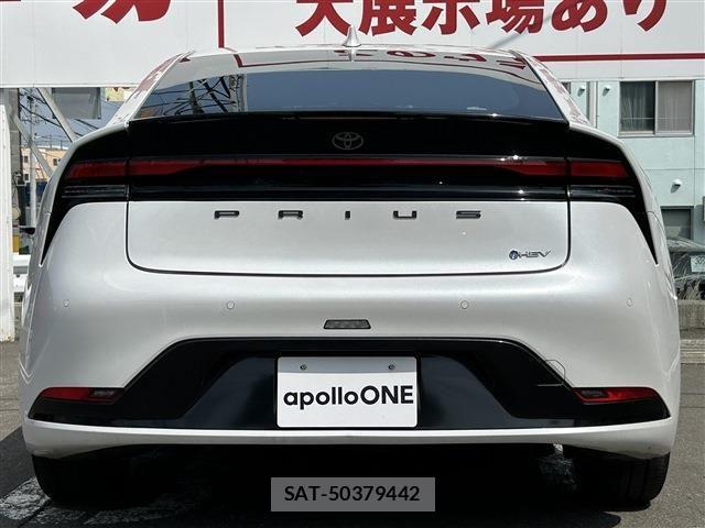Toyota PRIUS 2023-02 8881678-7