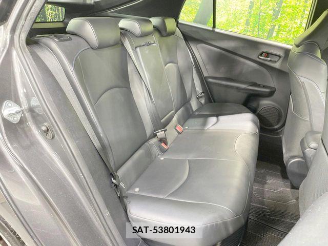 Toyota PRIUS 2015-12 8881682-9