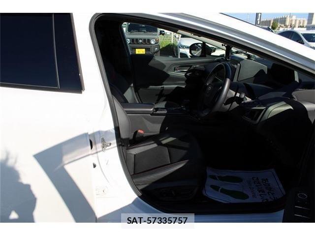 Toyota PRIUS 2023-09 8884218-15