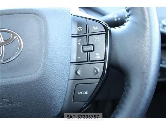 Toyota PRIUS 2023-09 8884218-4
