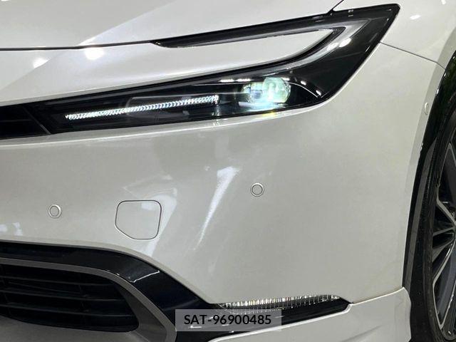 Toyota PRIUS 2023-12 8884216-12