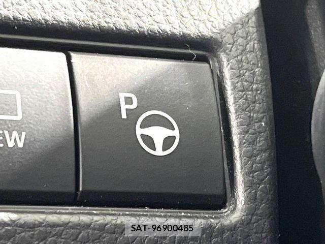 Toyota PRIUS 2023-12 8884216-7