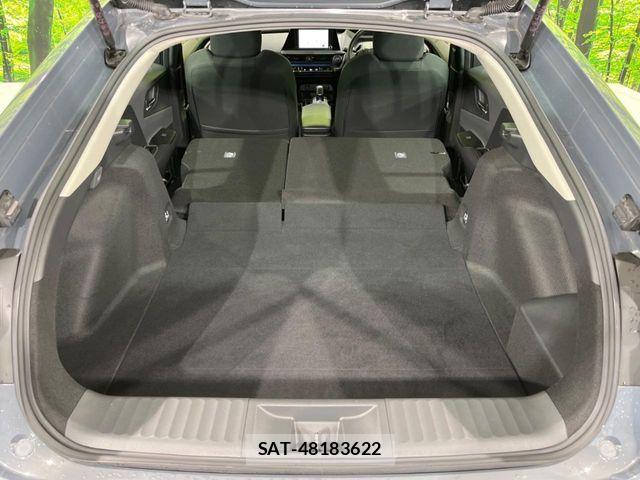 Toyota PRIUS 2024-11 8884217-9