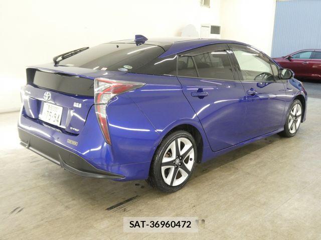 Toyota PRIUS 2016-07 8884219-3